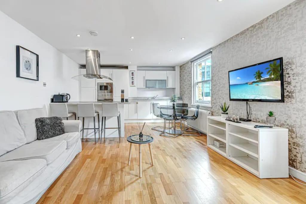 2Br Flat Next To London Eye On Lower Marsh 96A Londres Exterior foto